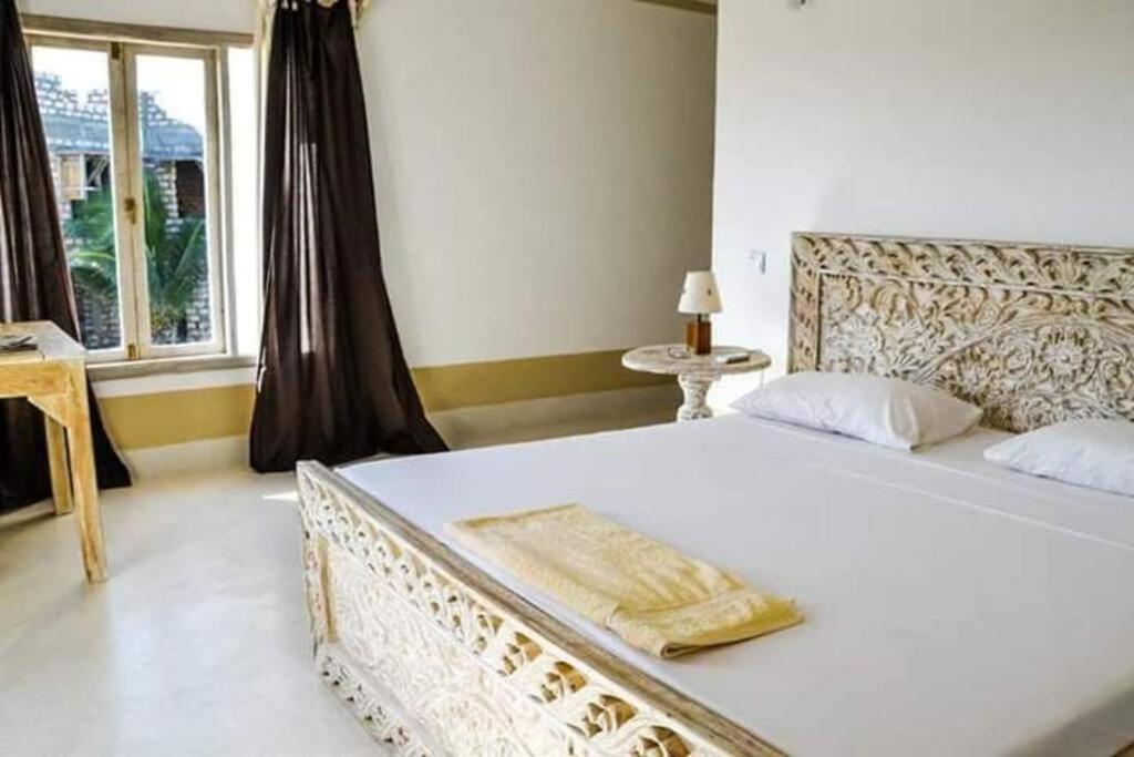 White Villa - Paparemo Beach Watamu Buitenkant foto